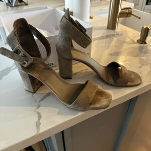 Vince Suede Heels Size 8.5